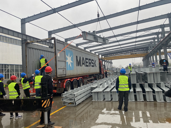 公司2023年首批钢结构顺利出口厄瓜多尔