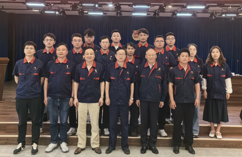 足球比分预测召开
“五四”表彰大会 