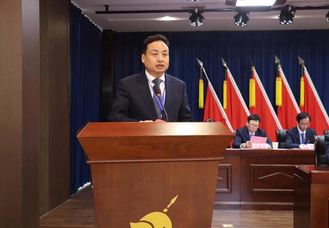 足球比分预测召开
年终“五会”